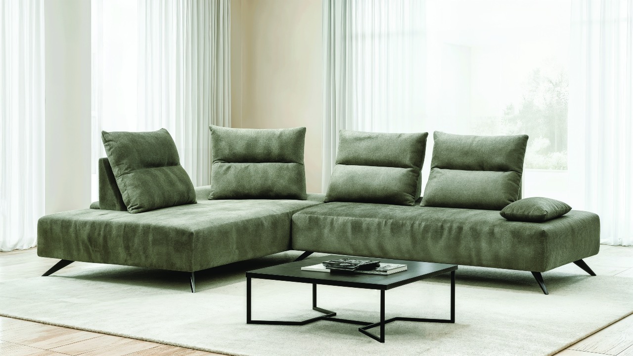 Divano angolare Horizon con sedute in memory